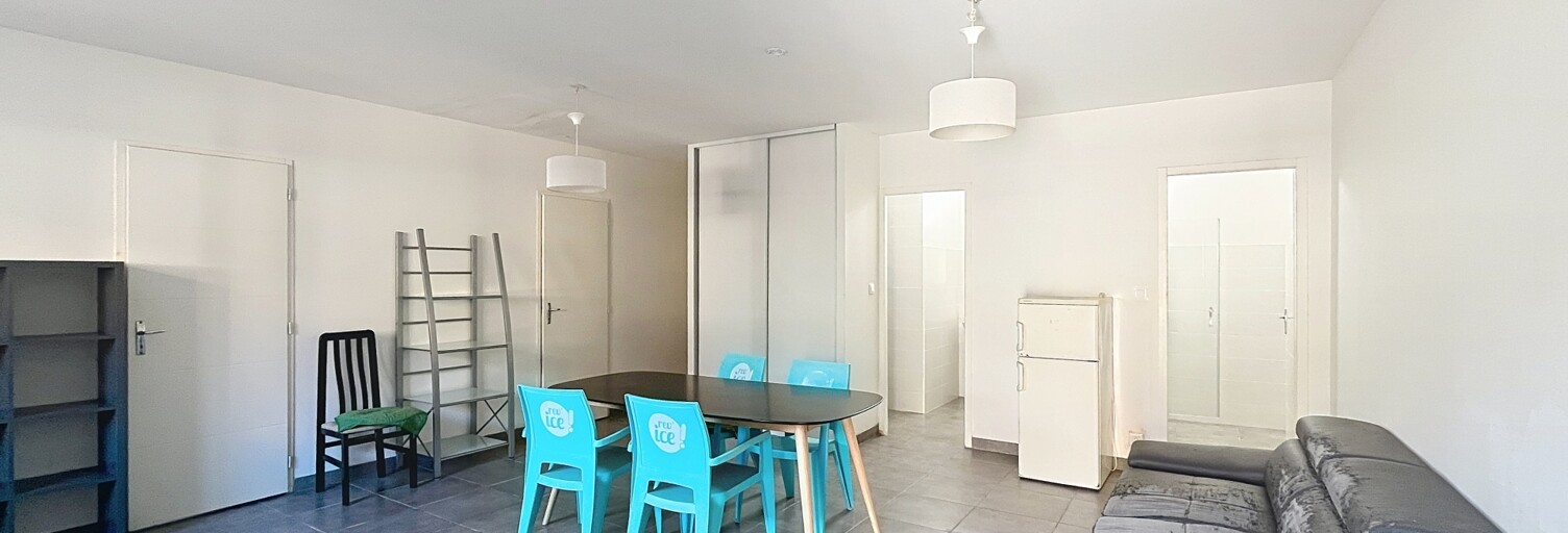 Immeuble  131 m² à vendre à Vendres (34350)