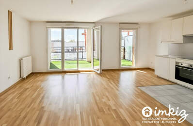 Appartement 3 pièces terrasse - parking en sus — photo du bien
