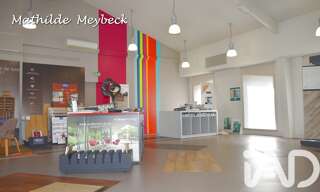 Commerce  400 m² à vendre à Niort (79000)