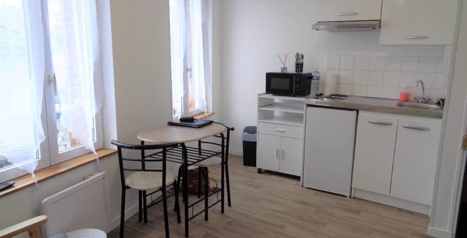 Evreux  T1 bis 18.75 m²  MEUBLÉ en centre-ville. — photo 1