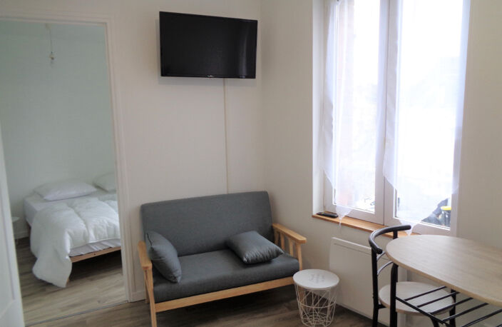Evreux  T1 bis 18.75 m²  MEUBLÉ en centre-ville. — photo 2