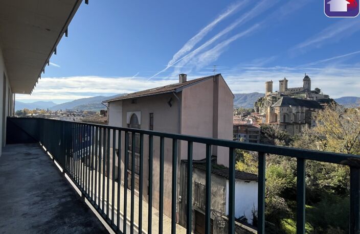 Location appartement 3 pièces 68 m² à Foix (09000) — photo 2