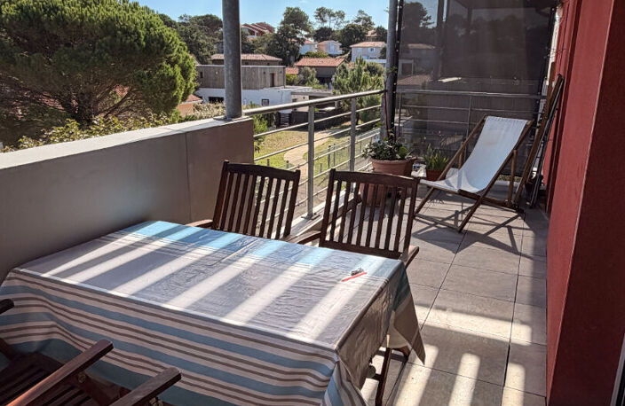 MOLIETS-PLAGE Appartement T3 de 52 m² — photo 2