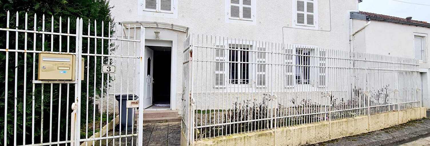 Maison 3 Pièces 109 m² à vendre à Châteauvillain (52120)