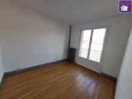 APPARTEMENT AVEC GARAGE - PROVISION SUR CHARGES COMPRENANT LE CHAUFFAGE — photo 3