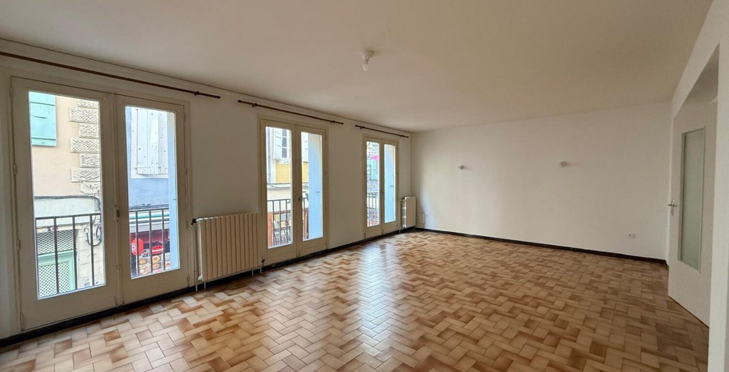 Location appartement 3 pièces 90 m² à Foix (09000) — photo 1