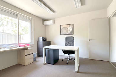 Bureau 2 pièces 519 €