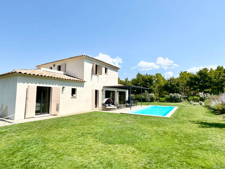 CRUYES  PISCINE 175M² AIX NORD — photo 1