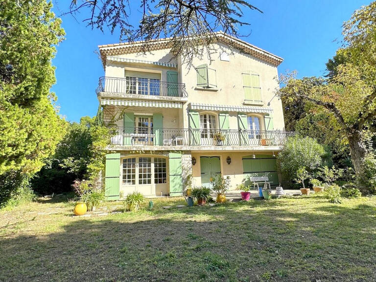 Maison Aix En Provence 10 pièce(s) 320 m2 — photo 1