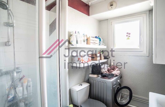 Appartement Lons Le Saunier 3 pièce(s) 65.84 m2 — photo 3