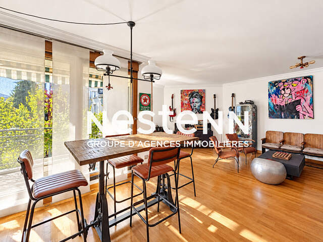 Appartement Bron 4 pièces - T4 - 3 chambres - 96m² - Balcon Terrasse - Cave - Mairie de BRON — photo du bien