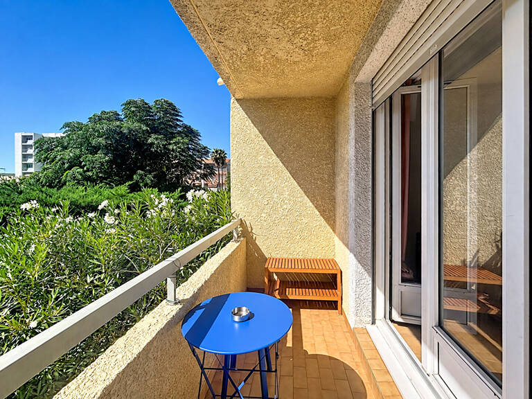 FREJUS PLAGE - Studio rénové - terrasse sud - parking et cave — photo 1