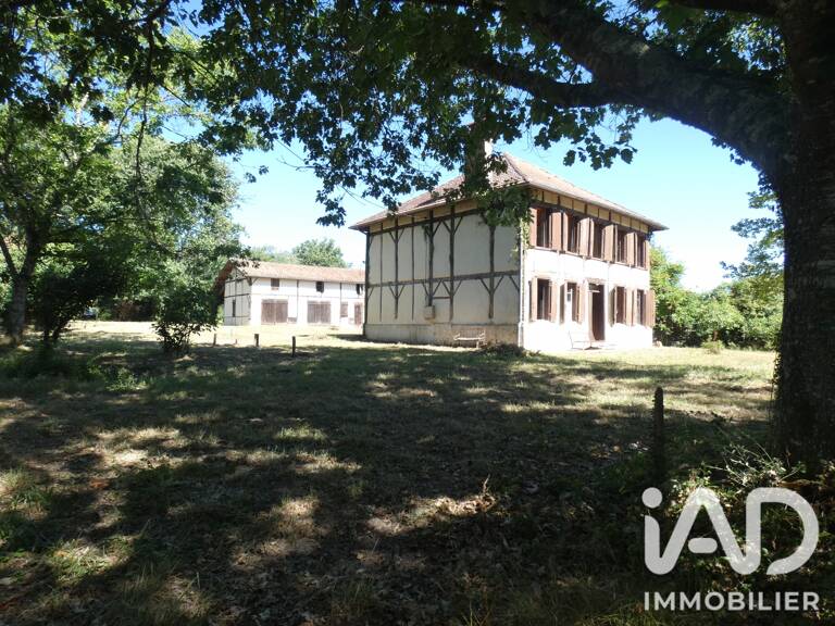 Vente Maison de campagne 7 pièces — photo 1