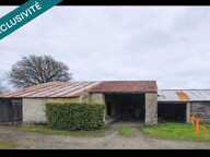 Grande parcelle + bâtisses en pierre + hangars — photo 4