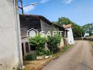 Ensemble immolier dans hameau — photo 2