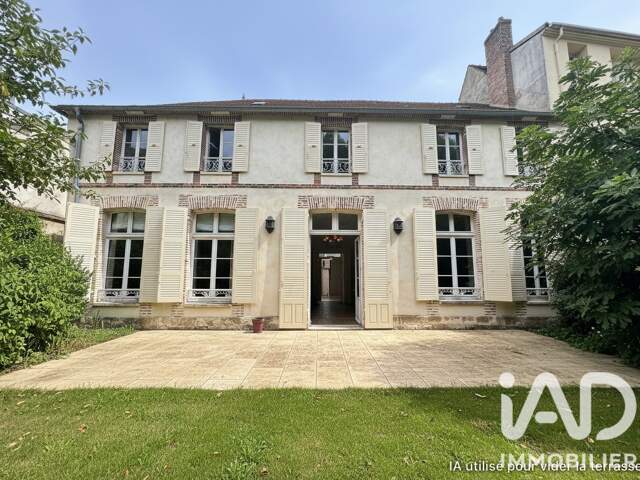 Vente Maison traditionnelle 8 pièces — photo du bien