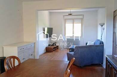 Maison 6 pièces 905 €