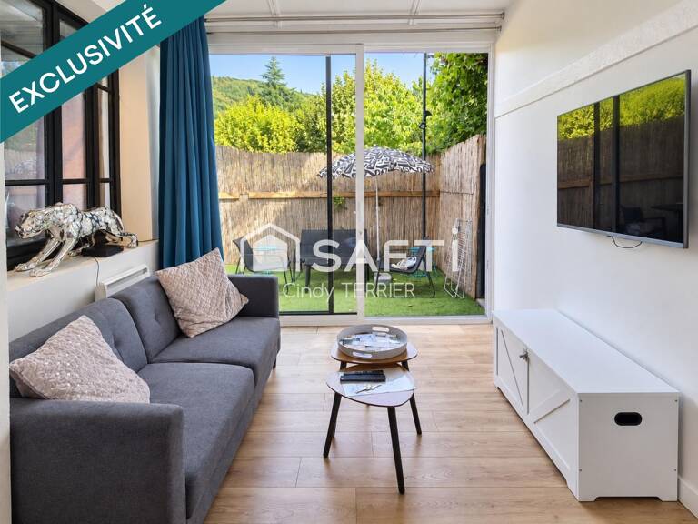 Appartement centre de Charavines — photo 1