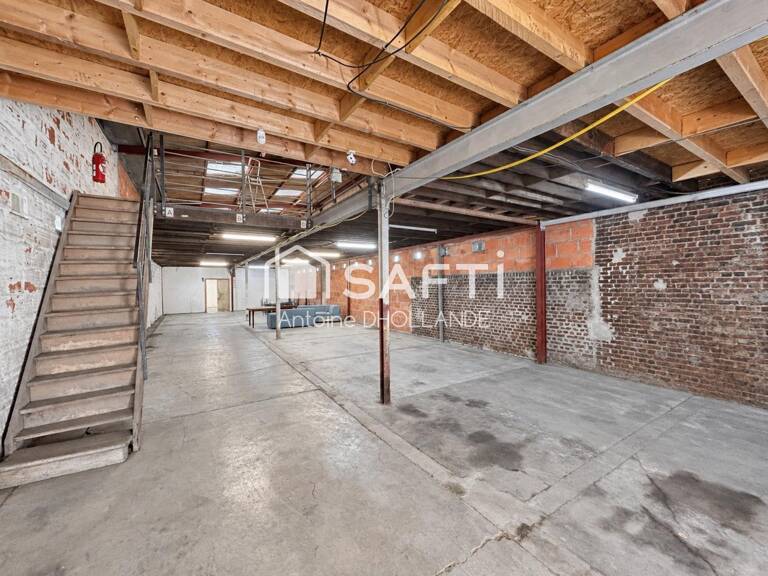 Local professionnel 500m2 sur 2 niveaux — photo 1
