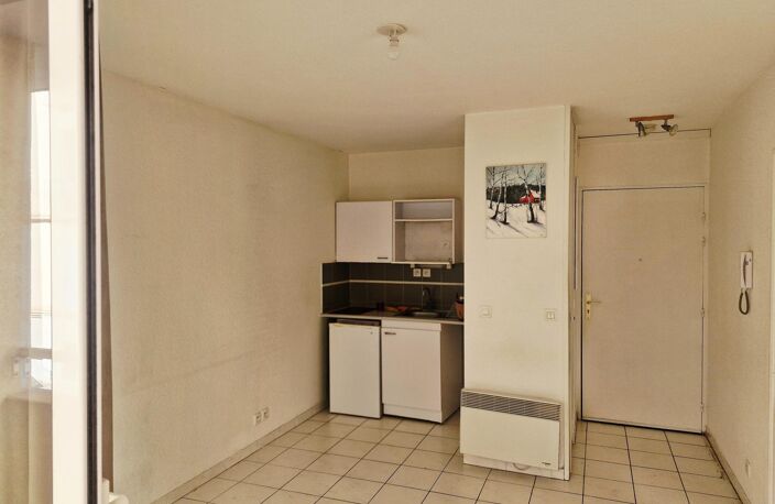 Appartement T2 avec balcon au coeur du 5ème arrondissement de Marseille — photo 5