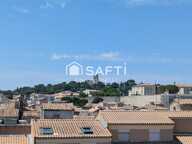 Appartement 5 pièces  101 m²  Dernier étage avec terrasse  Vue Tour Magne — photo 2