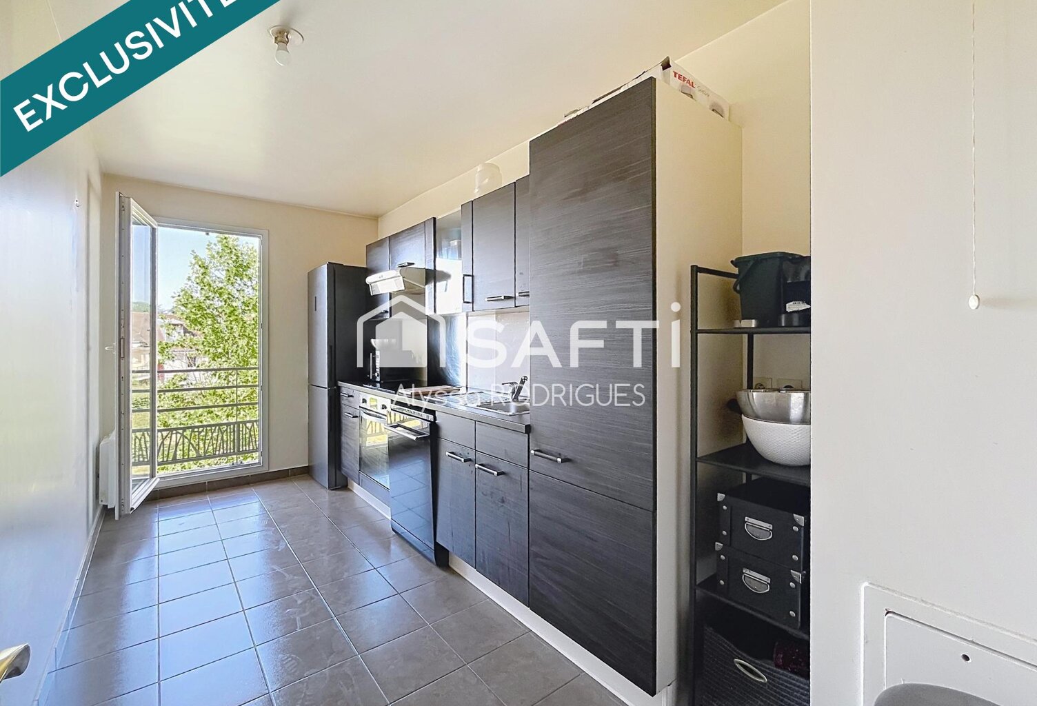 SUPERBE F4 LUMINEUX AVEC BALCON ET 2 PARKINGS  RÉSIDENCE SÉCURISÉE — photo 1
