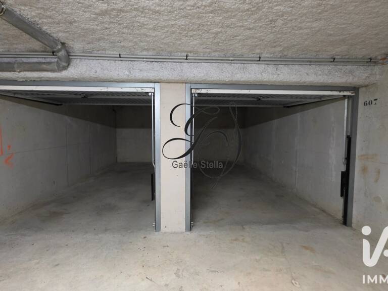 Vente Garage 30 m&sup2; — photo 1