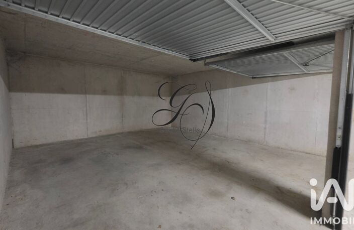 Vente Garage 30 m&sup2; — photo 2