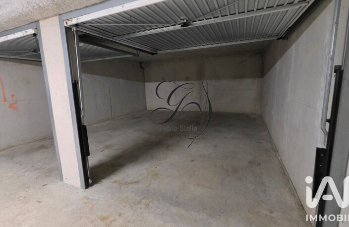 Vente Garage 30 m&sup2; — photo 3