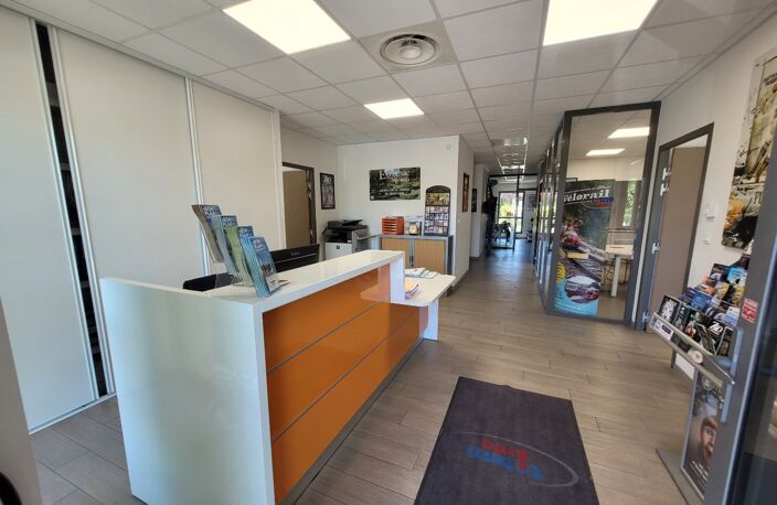 Locaux d'activité — photo 4