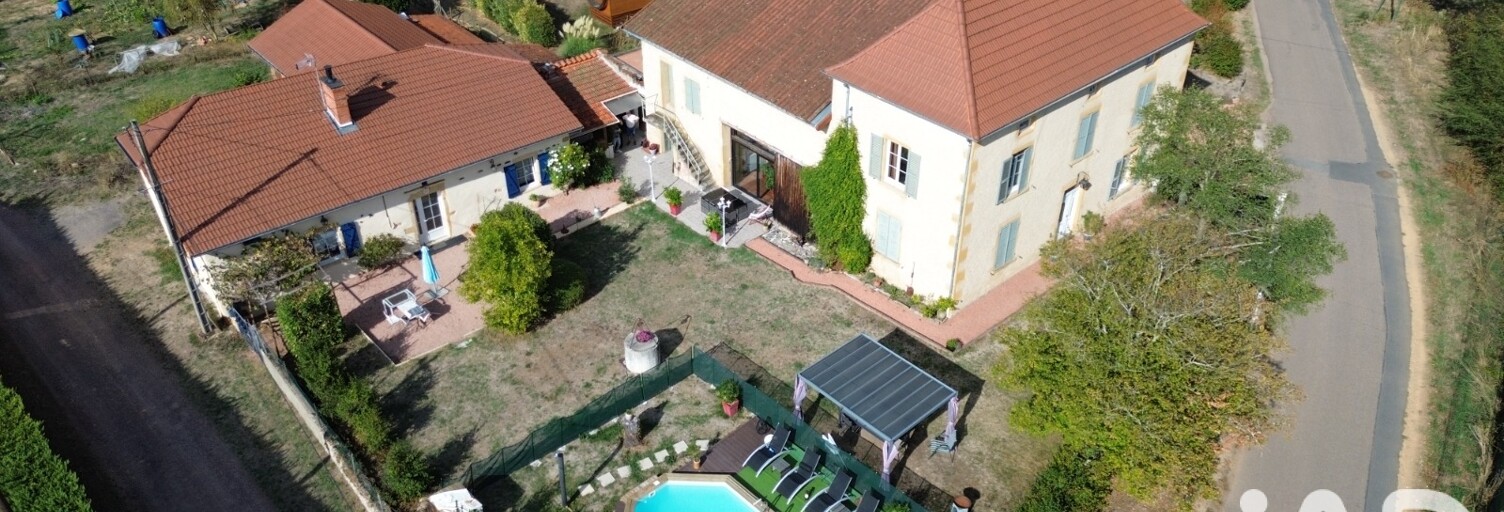 Maison 10 Pièces 400 m² à vendre à Pouilly-sous-Charlieu (42720)