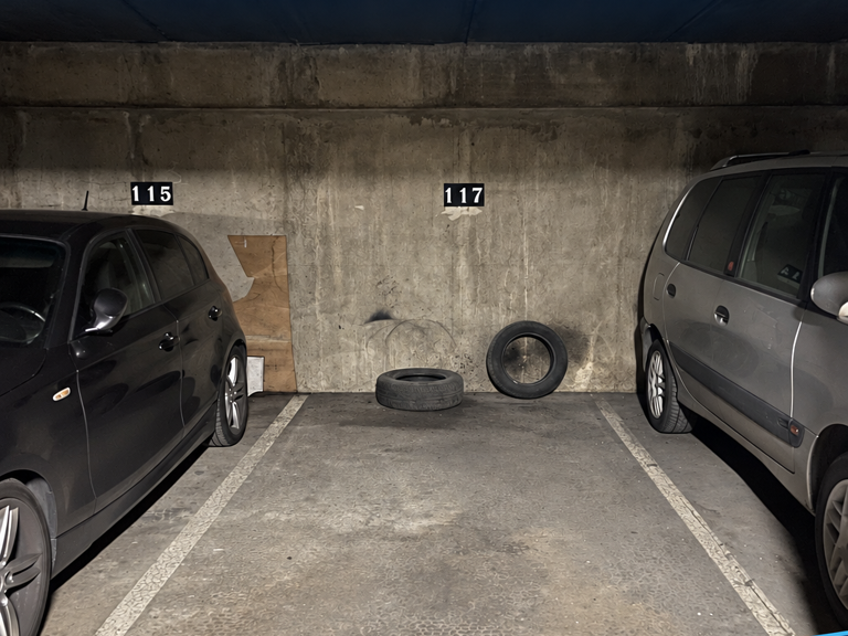 Vente Parking 14 m&sup2; — photo 1