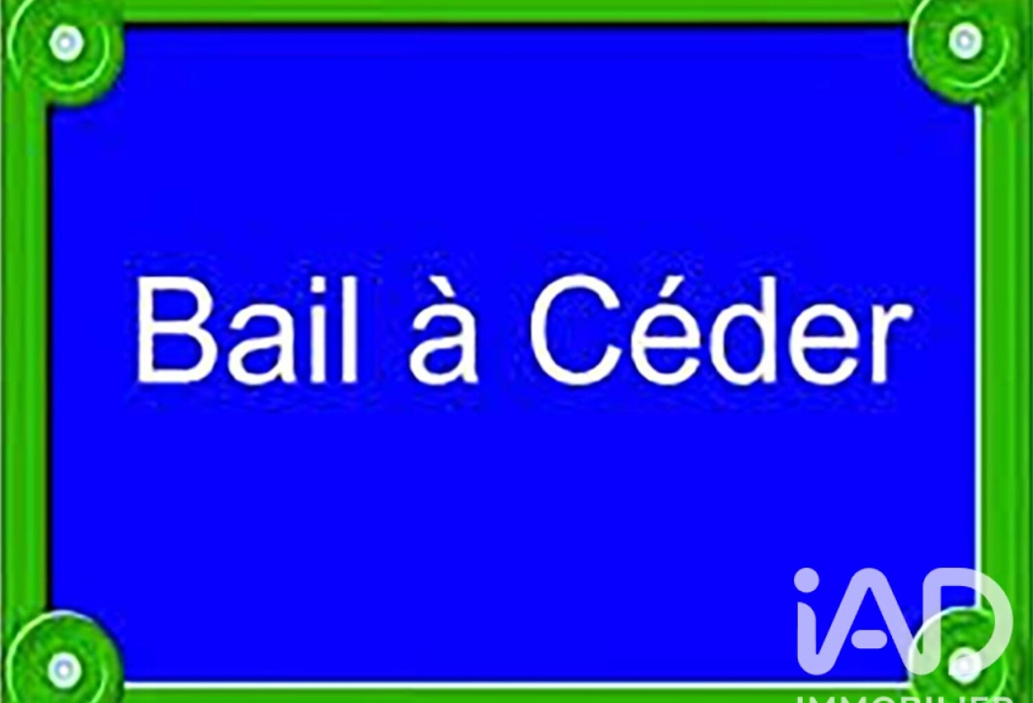 Vente Local commercial 220 m&sup2; — photo 1