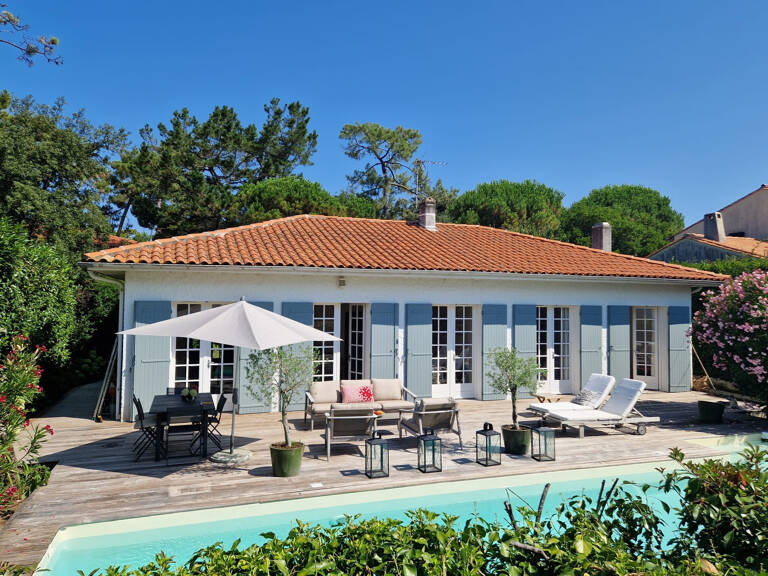  VAUX/MER -  Élégante villa avec piscine, proche plage  - AU PRIX de 1.199.500€ HAI — photo 1