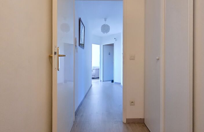 Vente Appartement 3 pièces — photo 3