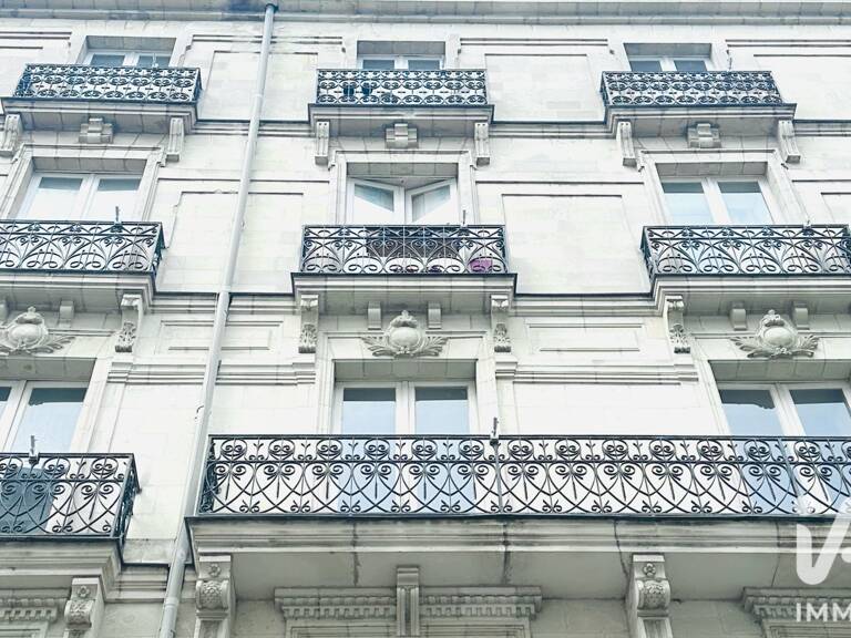 Vente Boutique/Local commercial 93 m&sup2; — photo 1