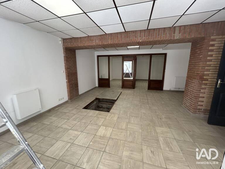 Location Local d'activités 54 m&sup2; — photo 1