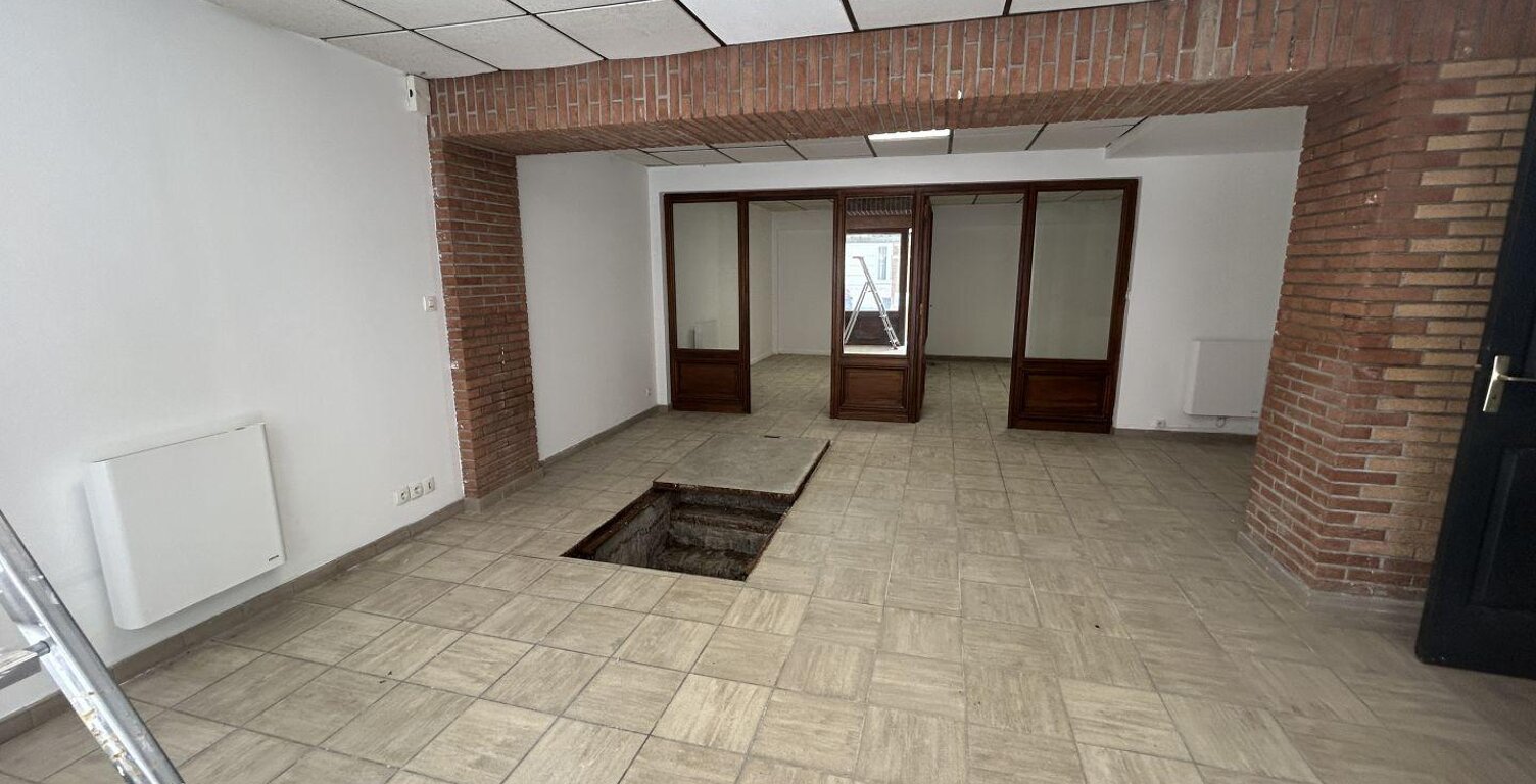 Location Local d'activités 54 m&sup2; — photo 1