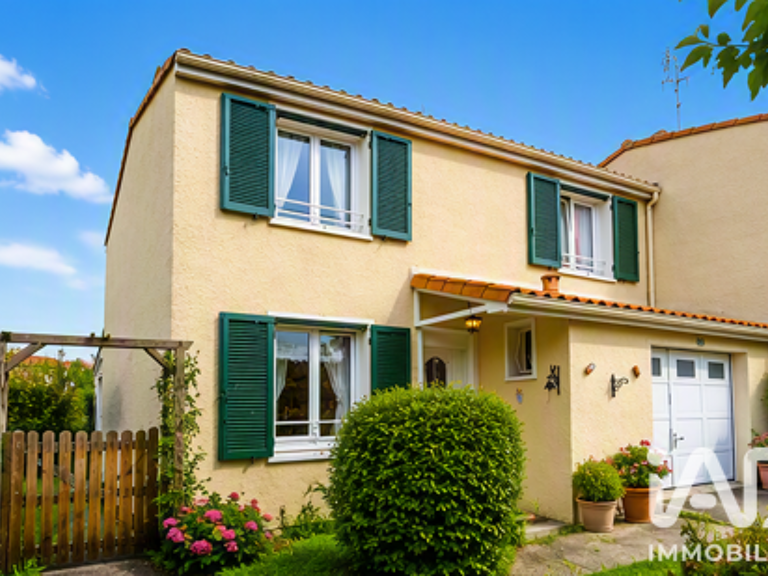 Vente Maison/villa 5 pièces — photo 1