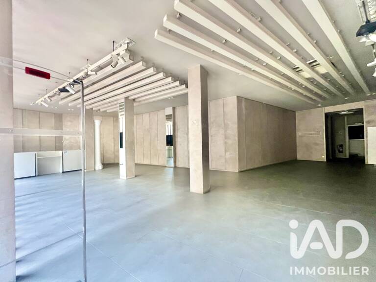 Vente Boutique/Local commercial 255 m&sup2; — photo 1