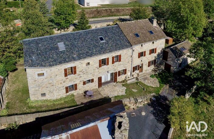 Vente Maison/villa 9 pièces — photo 3