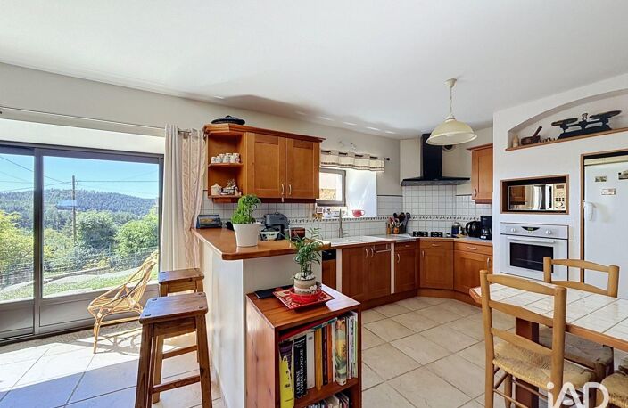 Vente Maison/villa 9 pièces — photo 4