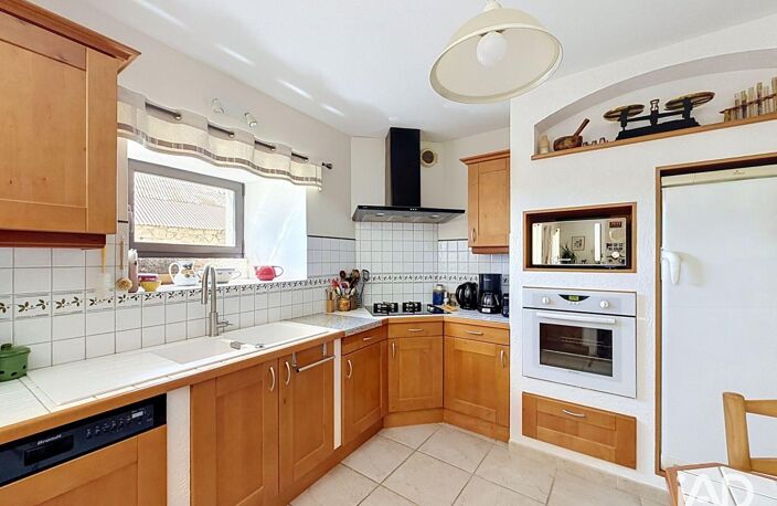 Vente Maison/villa 9 pièces — photo 5