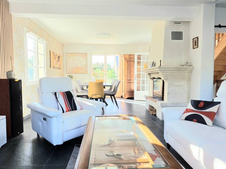 Vente Maison/villa 7 pièces — photo 1