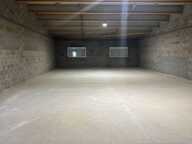 Location Hangar 220 m&sup2; — photo 2