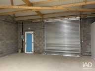 Location Hangar 220 m&sup2; — photo 3