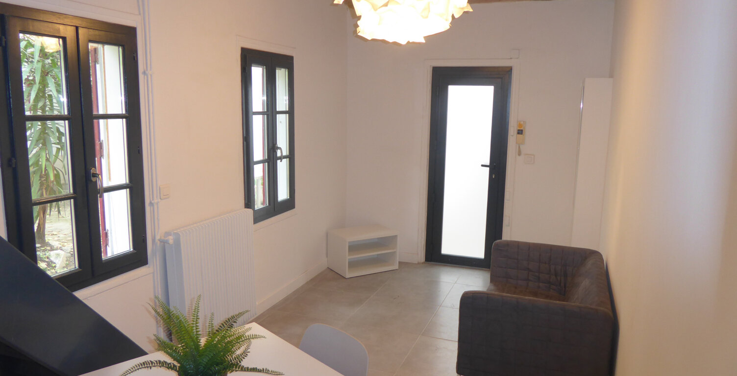 LOCATION APPARTEMENT 2 PIÈCES MEUBLÉ MONTPELLIER ARCEAUX CEN — photo 1
