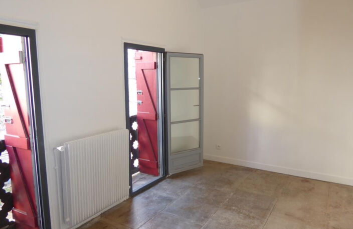 LOCATION APPARTEMENT 2 PIÈCES MEUBLÉ MONTPELLIER ARCEAUX CEN — photo 4