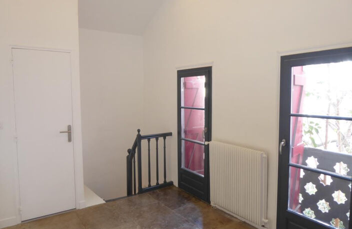 LOCATION APPARTEMENT 2 PIÈCES MEUBLÉ MONTPELLIER ARCEAUX CEN — photo 5