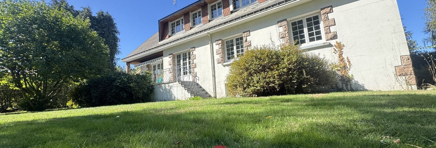 Maison 11 Pièces 132 m² à vendre à Pontivy (56300)